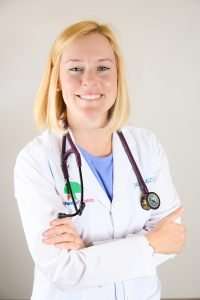 Dr Courtney Hundzinski